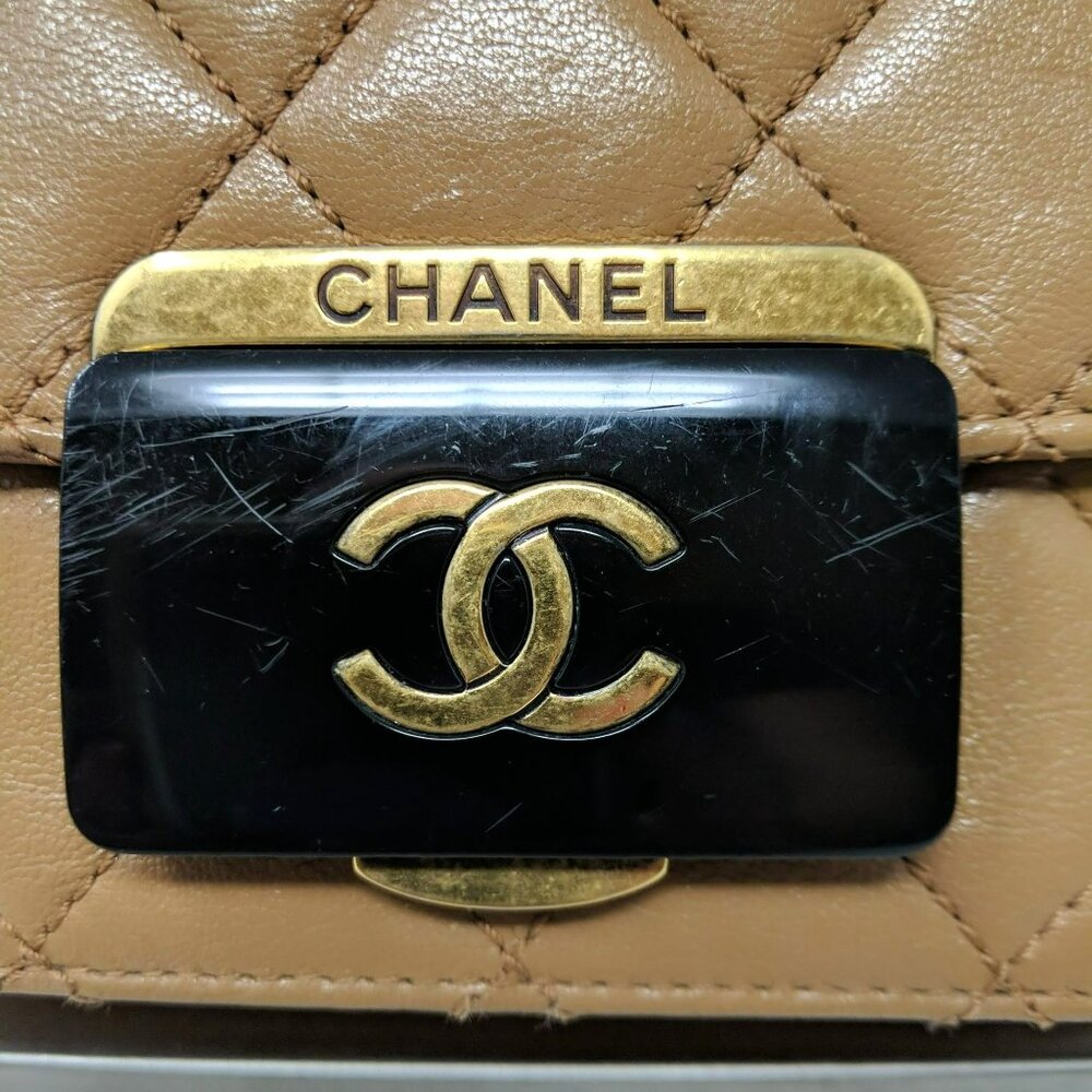 Chanel Flap Bag Tan Beauty Lock Chain Strap Shoulder Quilted Crossbody - Picture 5 of 16